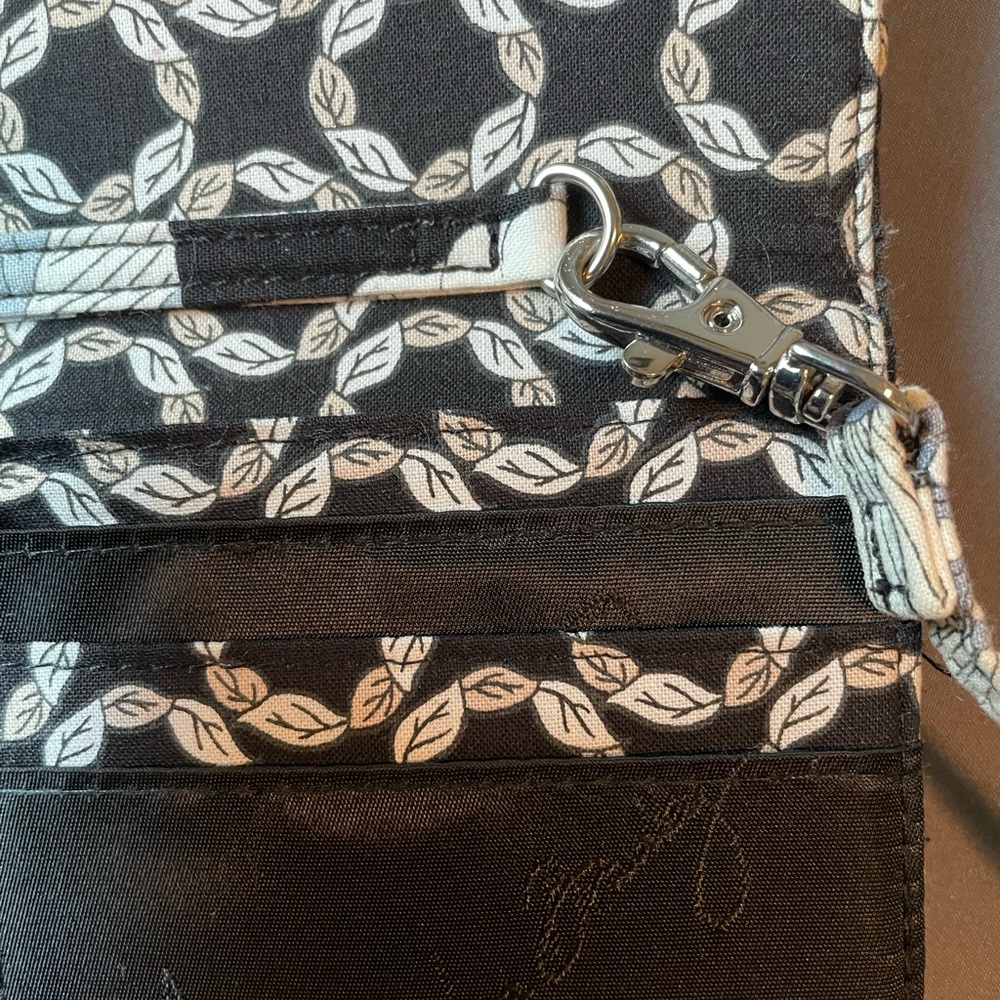 Vera Bradley Tri-fold wallet clutch purse